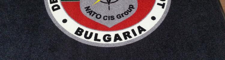 лого килим с изображение и надписи, килим с картинка