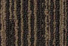 мокет на плочи кафяв кафяво с червно на ивици мокет бежово с черно